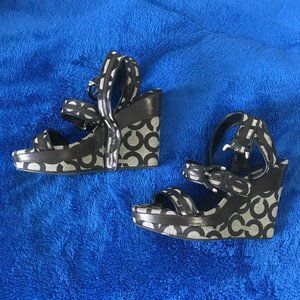 COACH WEDGES SIZE 6.5
